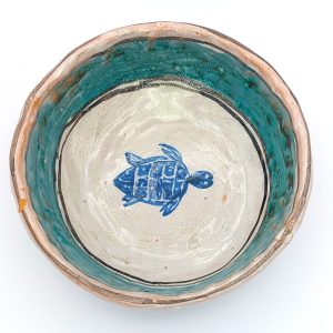 aardewerk schaaltje rond met schildpad