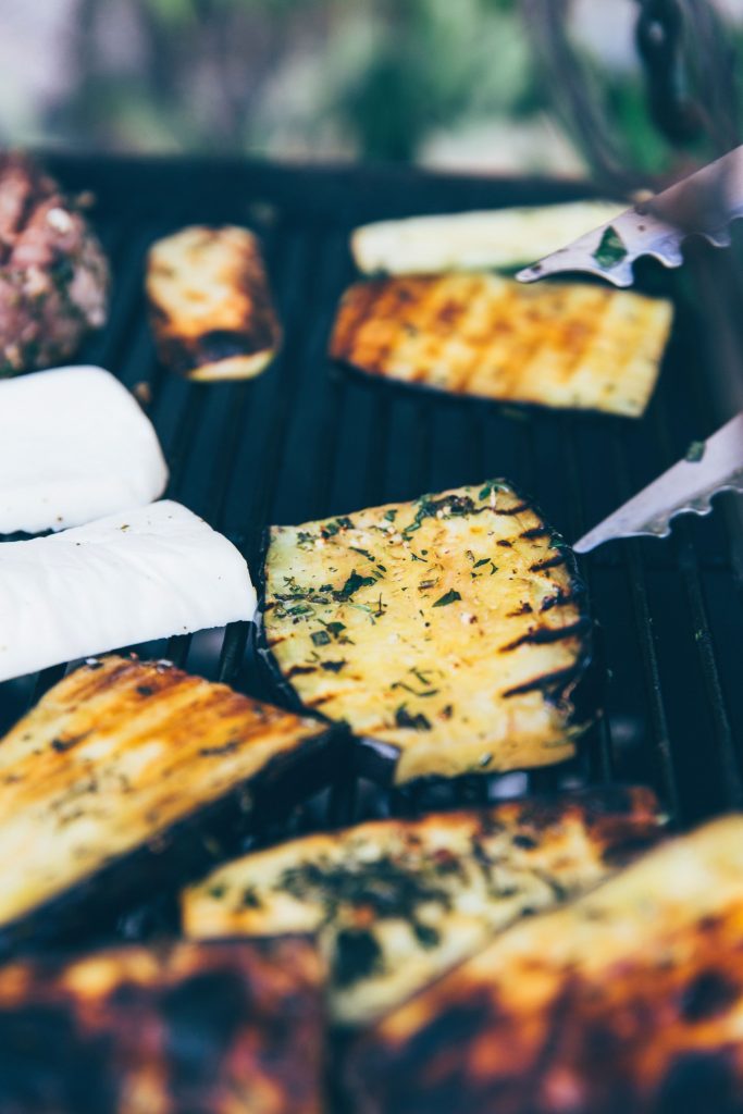 plakken aubergine op de grill