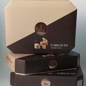 Fiasconaro Luxe geschenkverpakking vol met Siciliaans nougat/torrone assortiment 400 gram